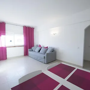 https://apartamentos-tio-papel-ii.hotelaalgarve.com